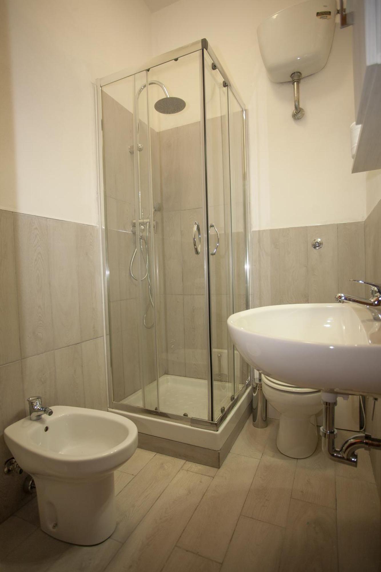 Casa Dea Apartment Livorno Ngoại thất bức ảnh